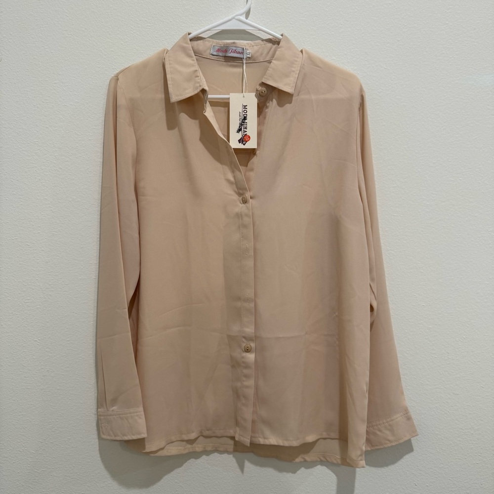 Moda Cream Button Down Shirt - Picture 2 of 10
